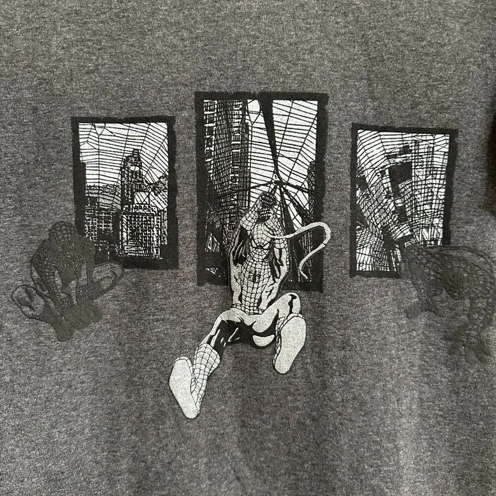 Vintage Y2K Universal Studios Marvel Spider-Man Double Sided Tee Size S - Picture 2 of 3